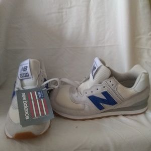 Women's New Balance Shoes